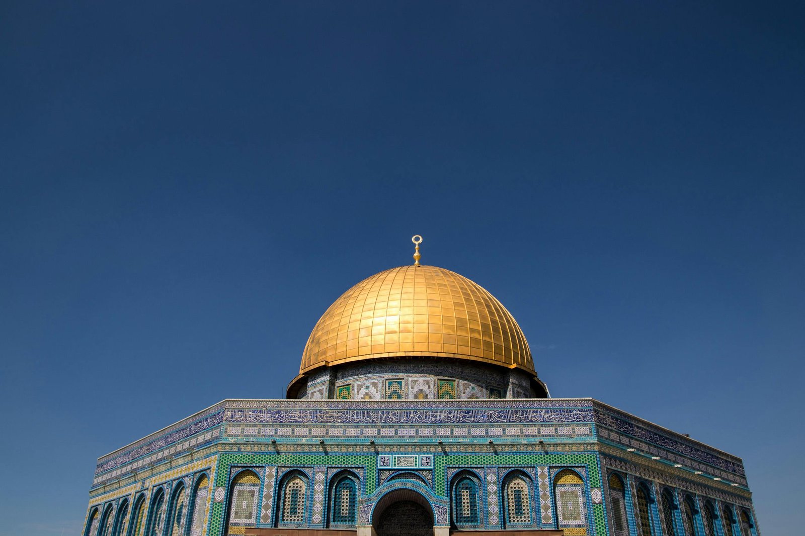 Isra Mi’raj Nabi Muhammad SAW: Makna dan Pentingnya dalam Islam